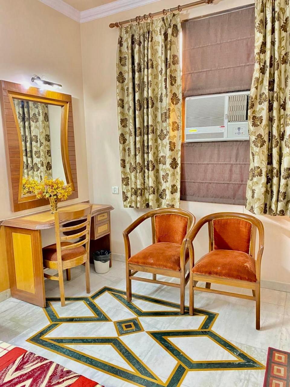 Hotel C Park - Karol Bagh, New Delhi Ngoại thất bức ảnh