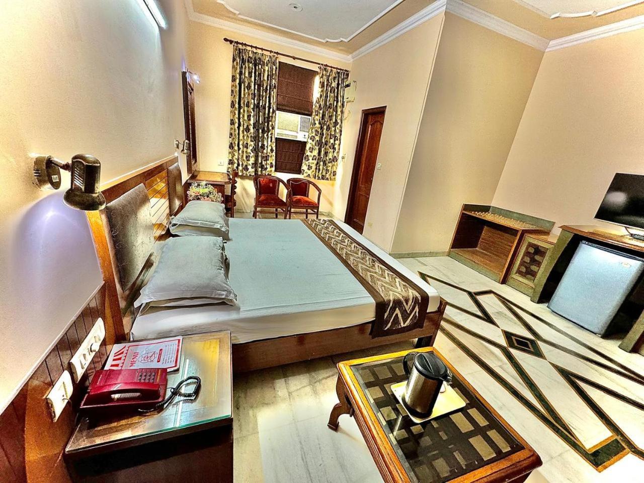 Hotel C Park - Karol Bagh, New Delhi Ngoại thất bức ảnh