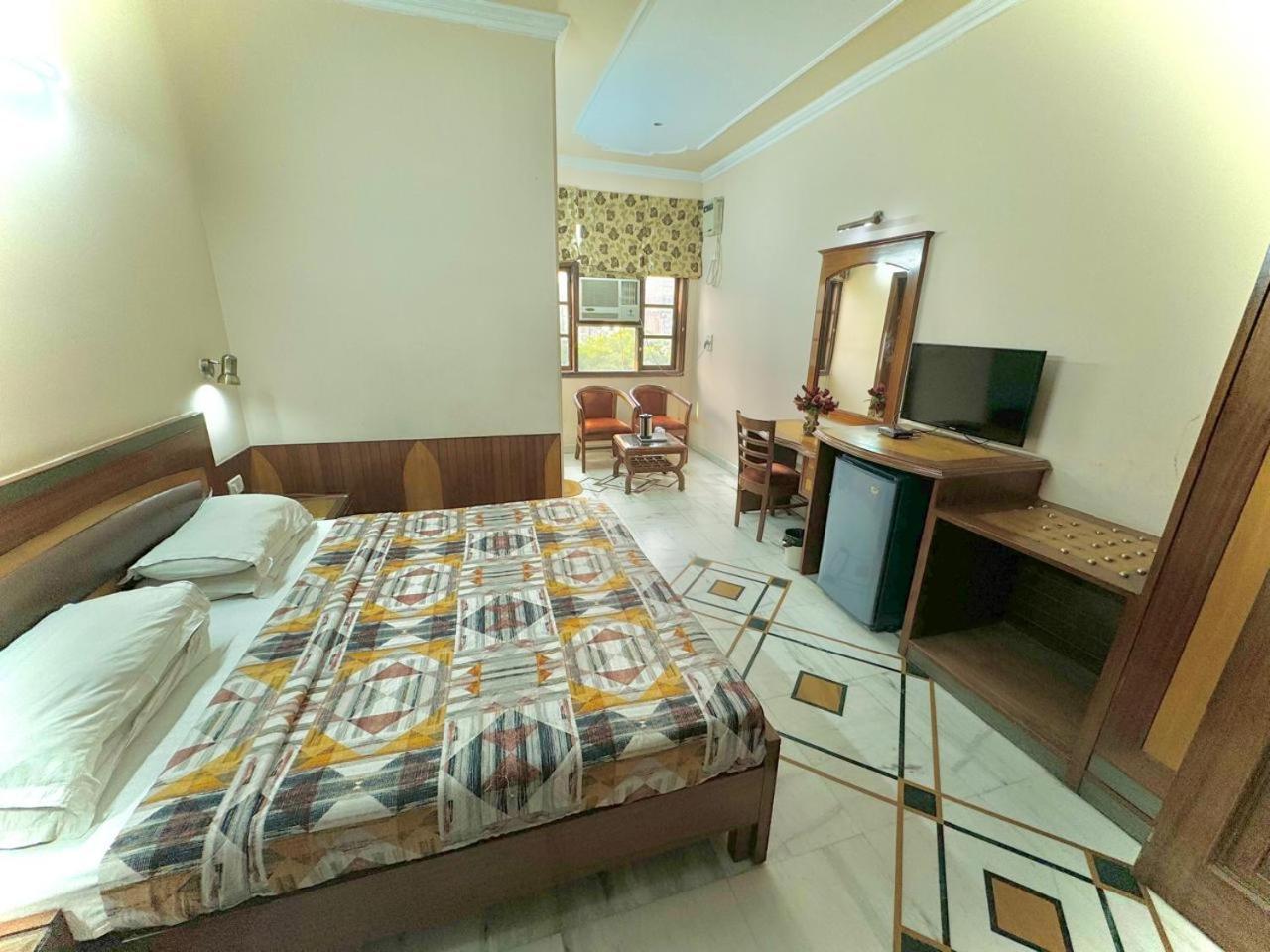 Hotel C Park - Karol Bagh, New Delhi Ngoại thất bức ảnh